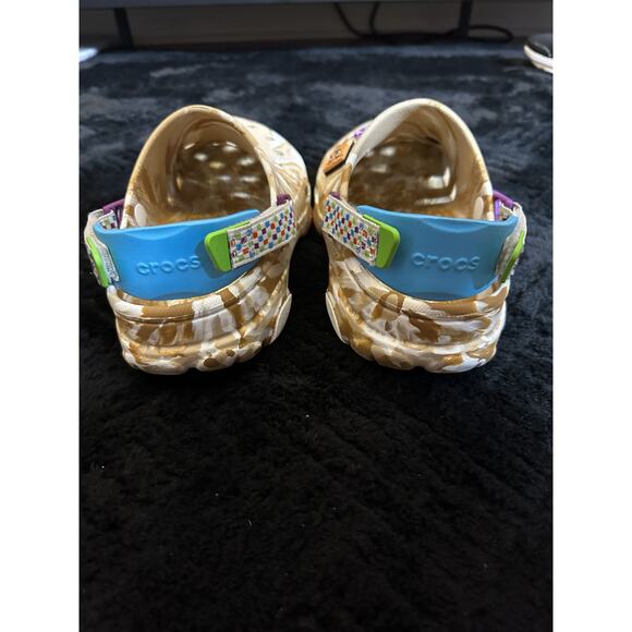 Crocs Classic Clog Cinnamon Toast Crunch Size 11M - Picture 3 of 6